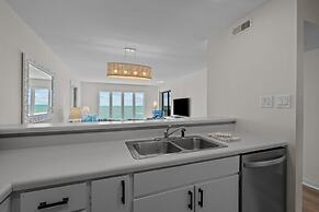 Shore Joy 3 Bedroom Condo by RedAwning