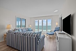 Shore Joy 3 Bedroom Condo by RedAwning