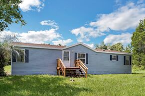 Relaxing 4br Hideaway In Groveland 4 Bedroom Cottage by RedAwning