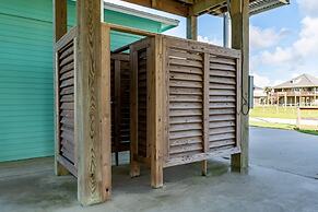 Crystal Villa 3 Bedroom Home by RedAwning