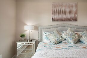 Crystal Villa 3 Bedroom Home by RedAwning