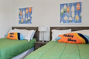 Sandpiper Cove 4 Bedroom Home by RedAwning