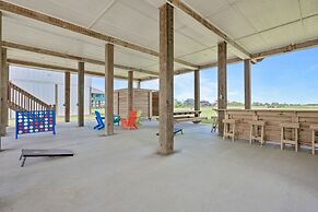 Sandpiper Cove 4 Bedroom Home by RedAwning