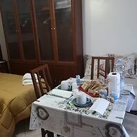 Antico Portale Host Roberto