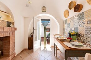 4072 Trull' Itria by Barbarhouse