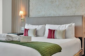 2 Bedroom City Ocean Tresure