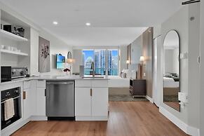 2 Bedroom City Ocean Tresure