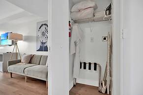 2 Bedroom City Ocean Tresure