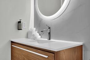 2 Bedroom City Ocean Tresure