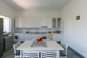 4007 Villa Auruca` by Barbarhouse