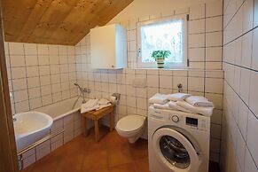 Alpendorf Dachstein West by ALPS RESORTS