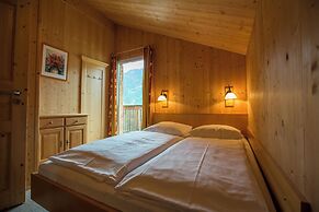 Alpendorf Dachstein West by ALPS RESORTS