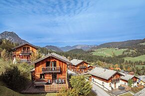 Alpendorf Dachstein West by ALPS RESORTS