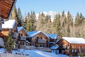 Alpendorf Dachstein West by ALPS RESORTS