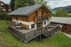 Alpendorf Dachstein West by ALPS RESORTS