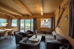 Alpendorf Dachstein West by ALPS RESORTS