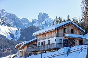 Alpendorf Dachstein West by ALPS RESORTS