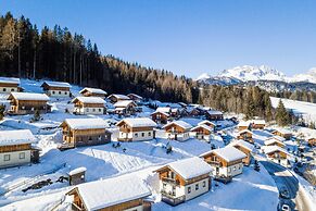 Alpendorf Dachstein West by ALPS RESORTS