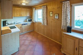 Alpendorf Dachstein West by ALPS RESORTS