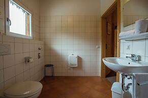Alpendorf Dachstein West by ALPS RESORTS