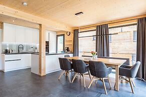 Kreischberg Pool Villas & Penthouses by ALPS RESORTS