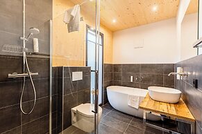 Kreischberg Pool Villas & Penthouses by ALPS RESORTS