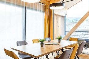 Kreischberg Pool Villas & Penthouses by ALPS RESORTS