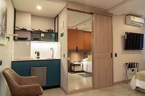 Hotel Living 35 Suites