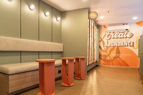 Hotel Living 35 Suites