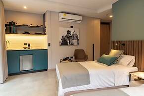 Hotel Living 35 Suites