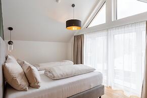 Fiss Suites by ALPS RESORTS