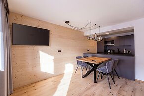 Zugspitz Suites Lermoos by ALPS RESORTS