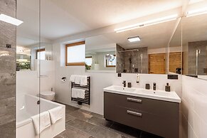 Zugspitz Suites Lermoos by ALPS RESORTS