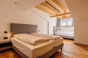 Zugspitz Suites Lermoos by ALPS RESORTS