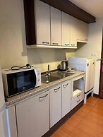 Direct Rooms at Omni Complex Nana