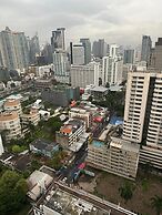 Direct Rooms at Omni Complex Nana