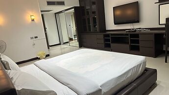 Direct Rooms at Omni Complex Nana