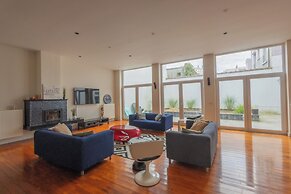 Chambres Cosy dans Une Grande maison