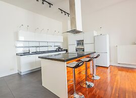 Chambres Cosy dans Une Grande maison