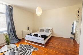 Chambres Cosy dans Une Grande maison