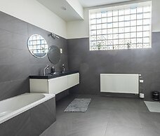 Chambres Cosy dans Une Grande maison