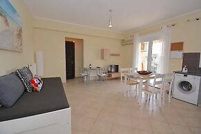 Ykies Apartment by Corfuescapes