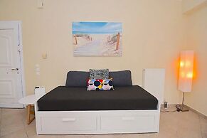 Ykies Apartment by Corfuescapes