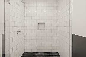 StayRafa 2000 Spruce