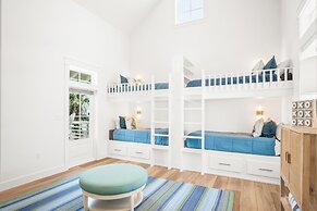 The Salty Seahorse 105 WI