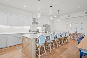 The Salty Seahorse 105 WI