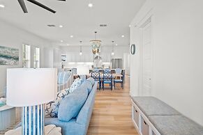 The Salty Seahorse 105 WI