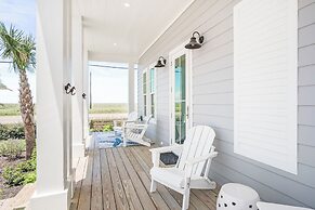 The Salty Seahorse 105 WI