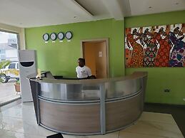 LAGOON BEACH HOTEL