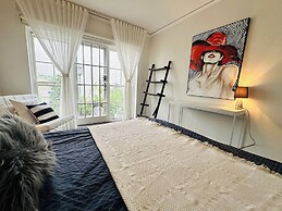 Toorak Executive & Corporate Residence